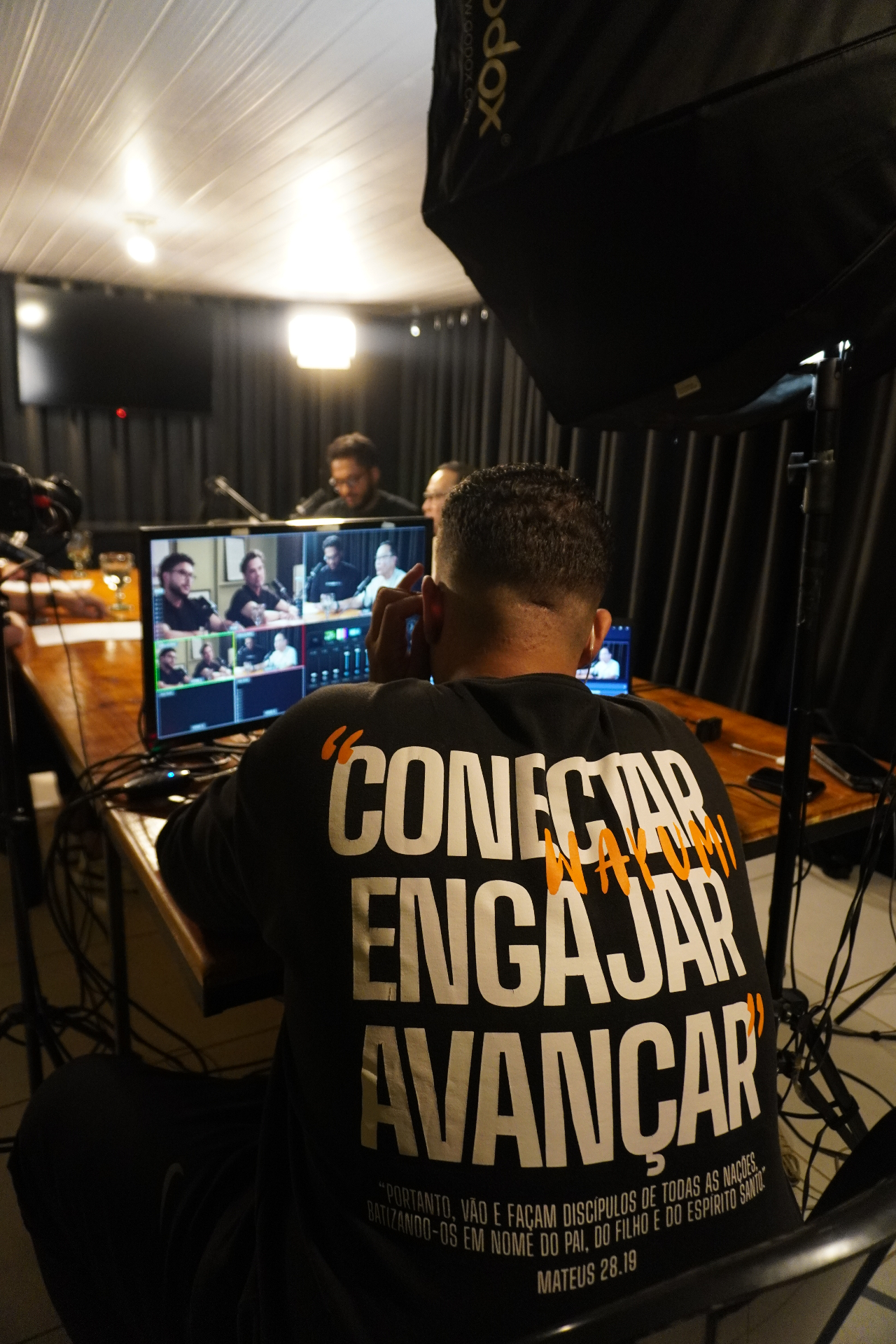 Gravação de podcast no estúdio da Bússola em Belo Horizonte